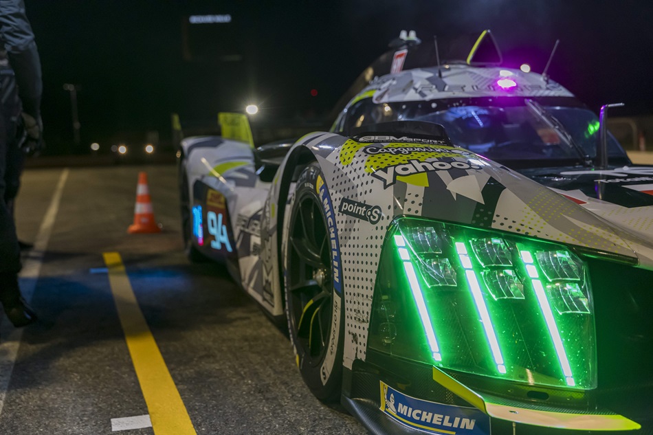 TEAM-PEUGEOT-TOTALENERGIES 3 Oto High 