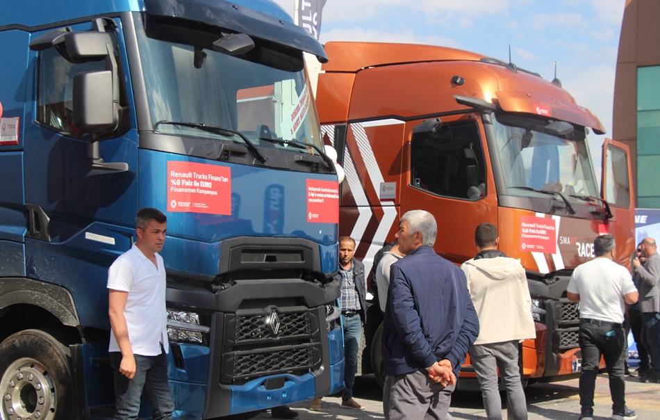 Taşımacılık Sektörünün Buluşma Noktası Bu Kez Konya oldu: Renault Trucks FEST