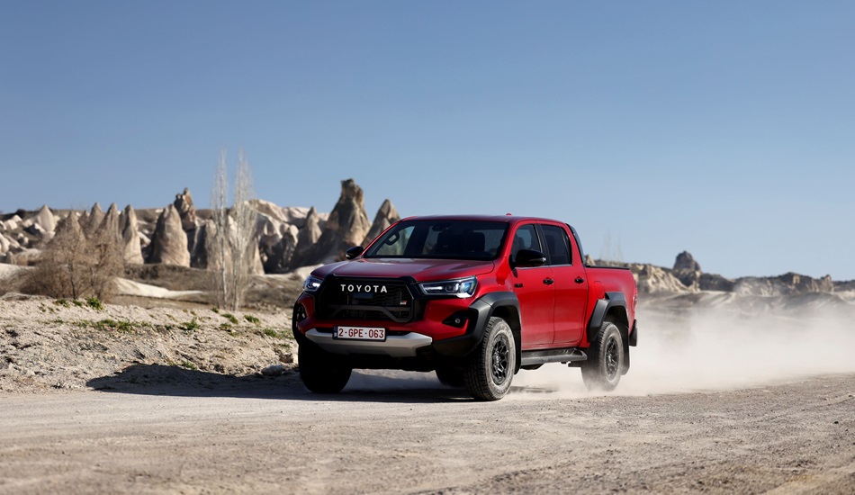 Toyota Hilux’ın En Sportif ve En Güçlü Versiyonu GR SPORT Türkiye’de