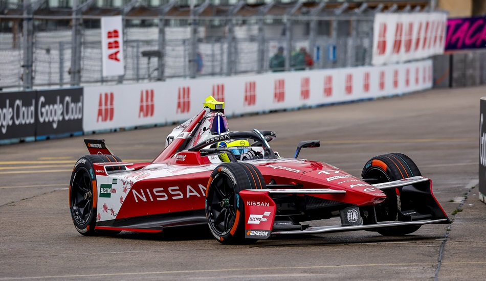 Nissan Formula E Team Crowned Formula E World Champion