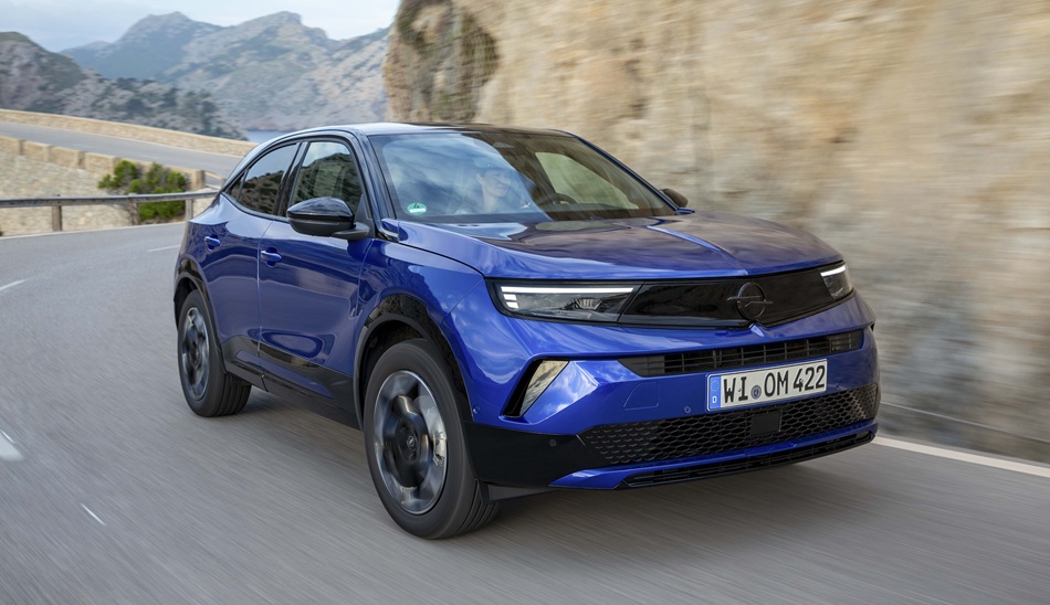 48V Hibrit Teknolojisine Sahip Opel Corsa ve Mokka Türkiye’de!