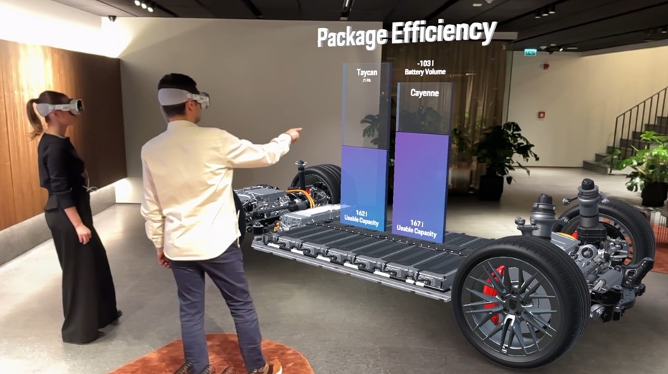 Porsche Studio Istanbul’da Cayenne Electric’e artırılmış gerçeklik deneyimi