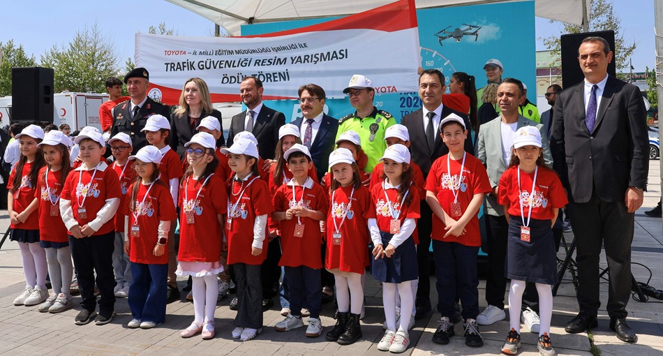 Toyota Otomotiv Sanayi Türkiye’nin düzenlediği ‘Trafik Güvenliği Resim Yarışması’ sonuçlandı